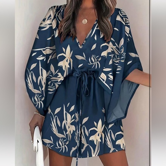 Batwing Flowy Dress with Drawstring Tie Sz S - Picture 1 of 3